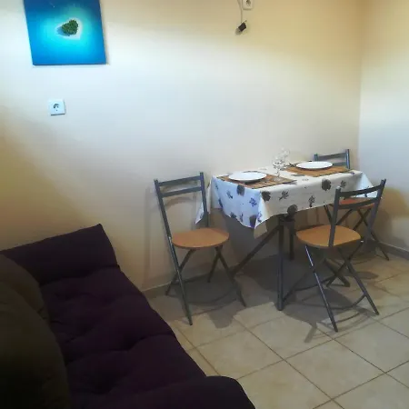 Vito Apartman Nin