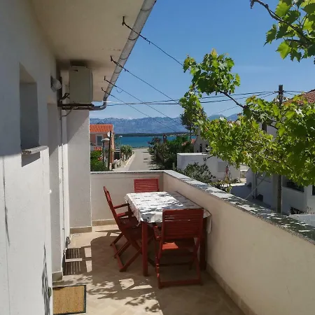 Vito Apartman Nin