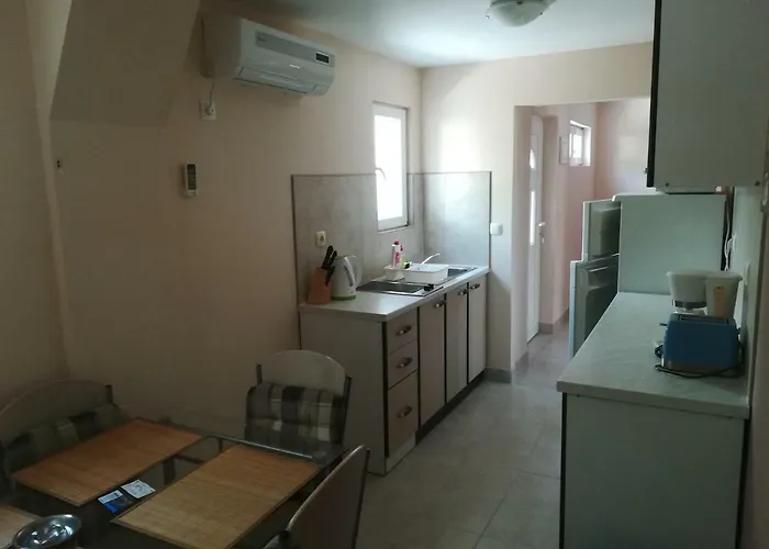 Vito Apartman Nin